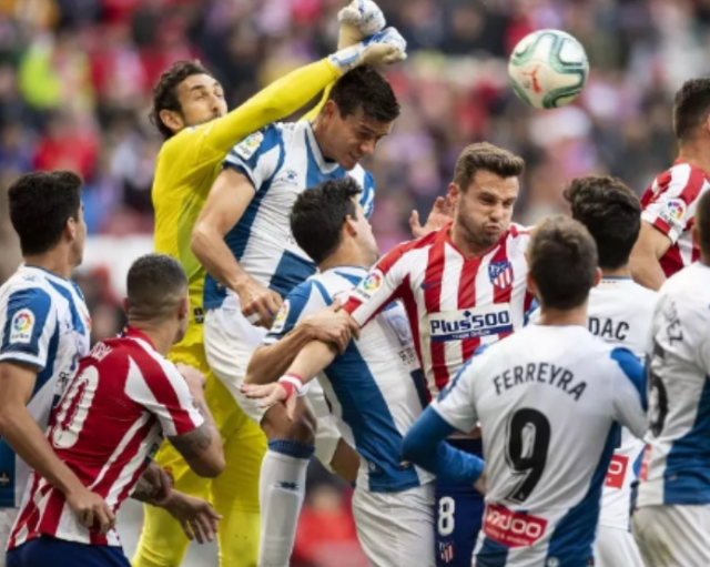 乐鱼体育在线娱乐包含里昂发布备战花絮，今晚单刀错失，西甲任务艰巨，轮换策略成焦点的词条